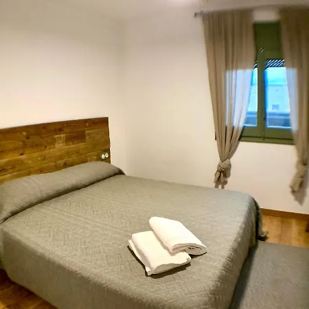Rucall Piscina Compartida Holiday home *