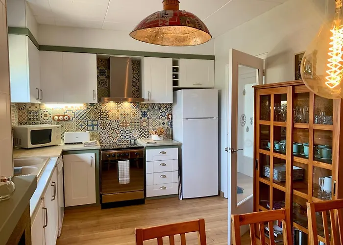 Casa vacanze Rucall Piscina Compartida Vilamacolum